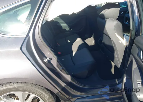 2018 Honda Accord Lx z USA, uszkodzony, nr VIN 1HGCV1F16JA086416